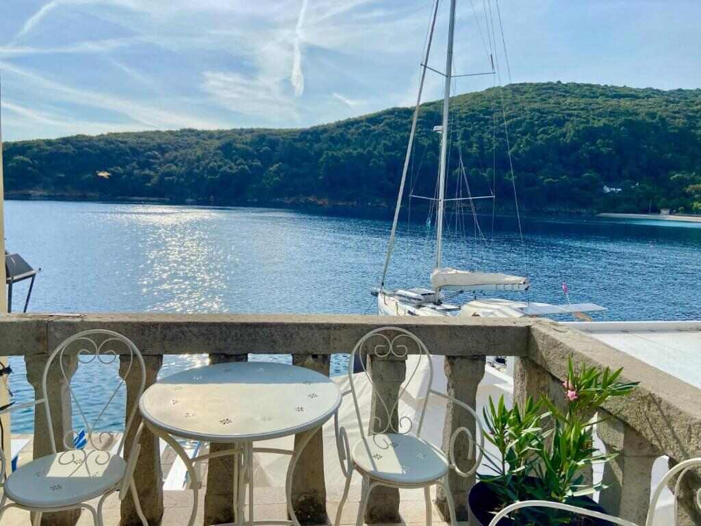 Balcony table above the sea